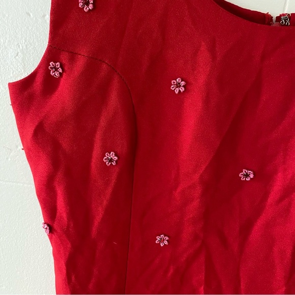 Vintage Red Dress with Flower Appliqués - Picture 3 of 13